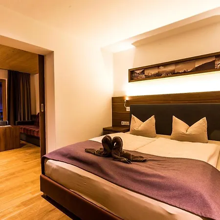 Der Waldhof Hotel 3*