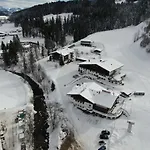 Der Waldhof Hotel Scheffau am Wilden Kaiser