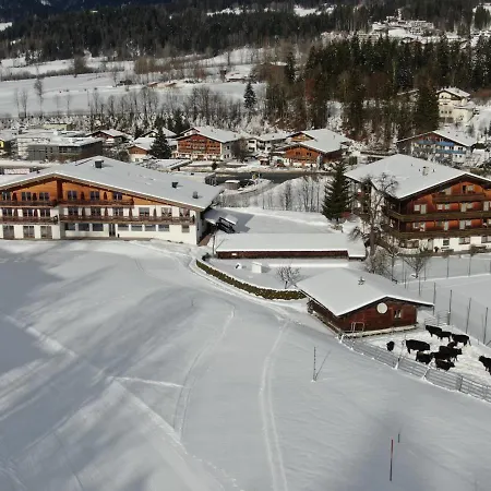 Der Waldhof Hotel