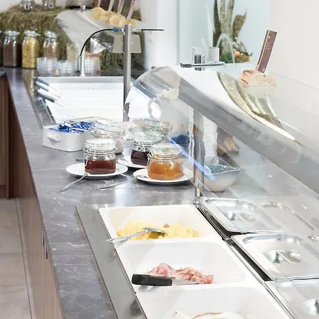 Der Waldhof シェッファウ・アム・ヴィルデン・カイザー